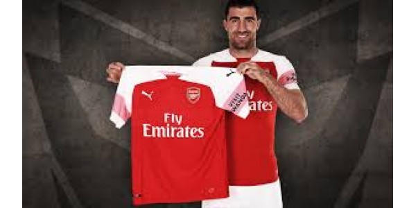 Arsenal-verdediger ontevreden over het oordeel van VAR